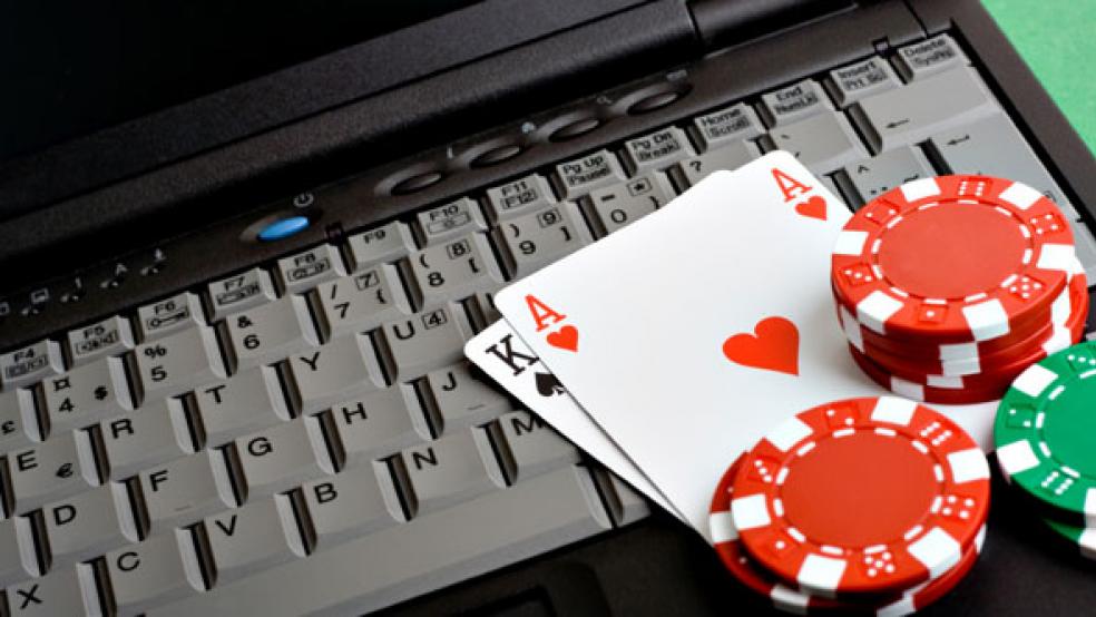 Advantages and Conveniences of internet Betting – Gambling Casino Slots